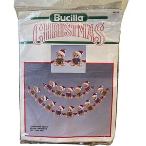 Bucilla‎ .Christmas Bears. Merry Christmas Felt Garland. 82744.COMPLETE Kit NIP